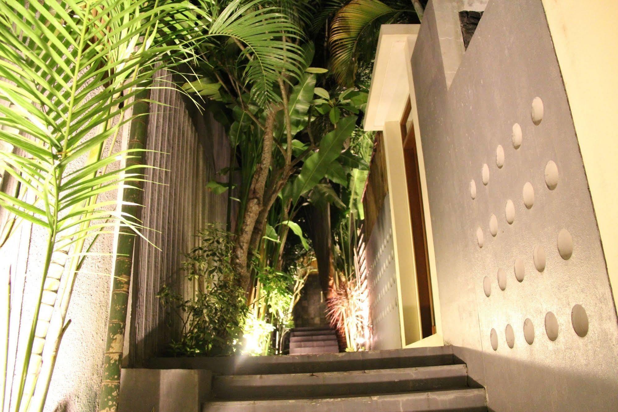 Villa Travis Seminyak Dış mekan fotoğraf