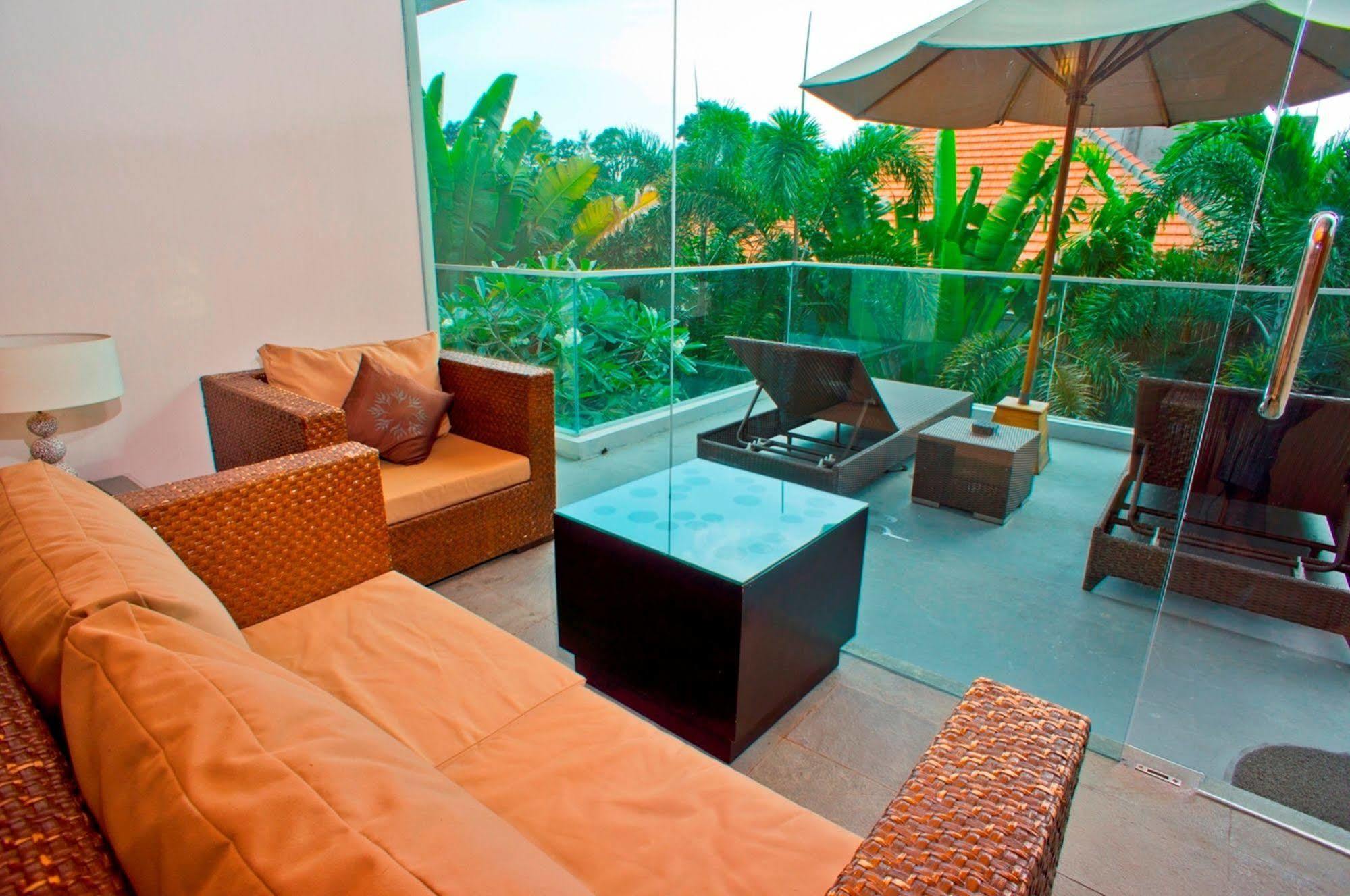 Villa Travis Seminyak Dış mekan fotoğraf